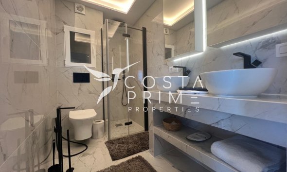 Resale - Apartment / Flat - Altea