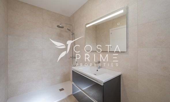 Obra nueva - Chalet / Villa - Viñuela