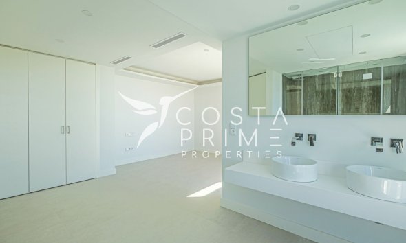 Obra nueva - Chalet / Villa - Benahavís