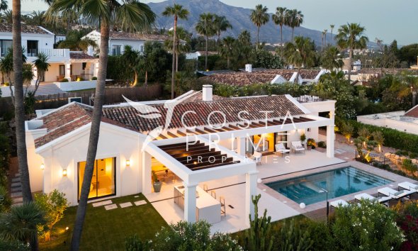 Obra nueva - Chalet / Villa - Marbella