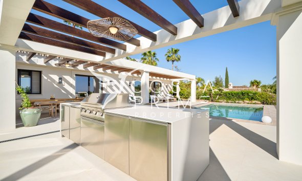 Obra nueva - Chalet / Villa - Marbella