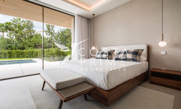 Nowy budynek - Szalet - Cortés