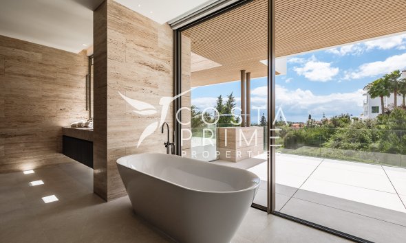 Nowy budynek - Szalet - Cortés