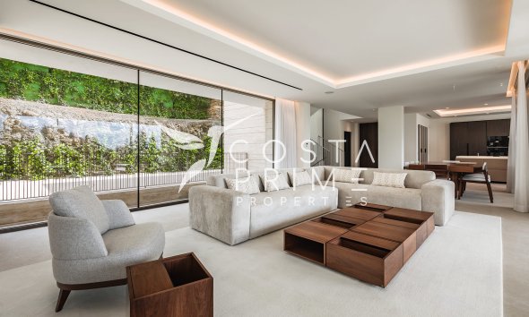 Nowy budynek - Szalet - Cortés