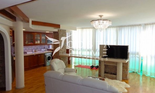 Resale - Apartment / Flat - Villajoyosa