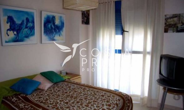 Resale - Apartment / Flat - Villajoyosa