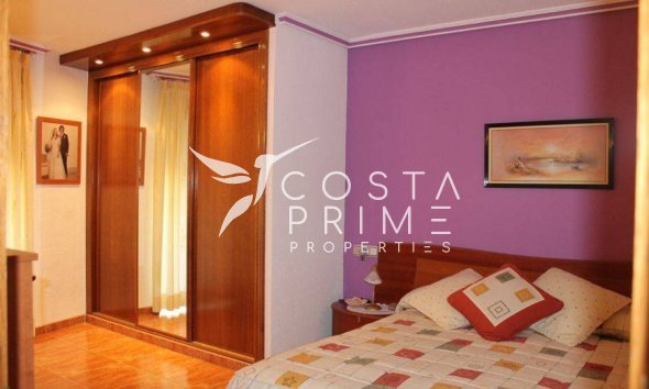 Resale - Apartment / Flat - Benidorm