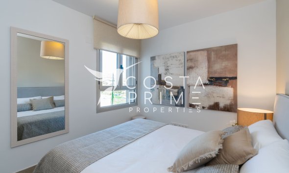 Obra nueva - Apartamento / Piso - Estepona