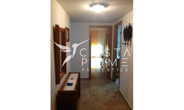 Resale - Apartment / Flat - Villajoyosa