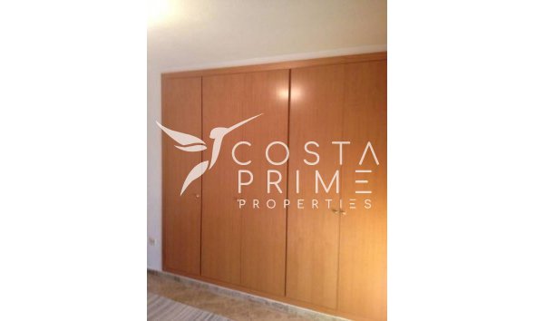 Resale - Apartment / Flat - Villajoyosa