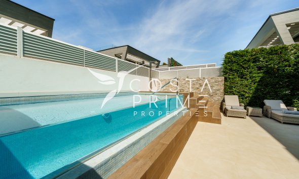 Obra nueva - Chalet / Villa - Marbella