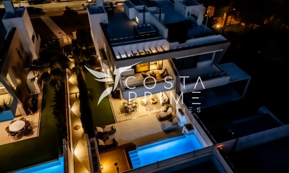 Obra nueva - Chalet / Villa - Marbella