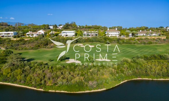 Nowy budynek - Szalet - Casares