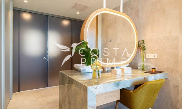 Nowy budynek - Szalet - La Capellania