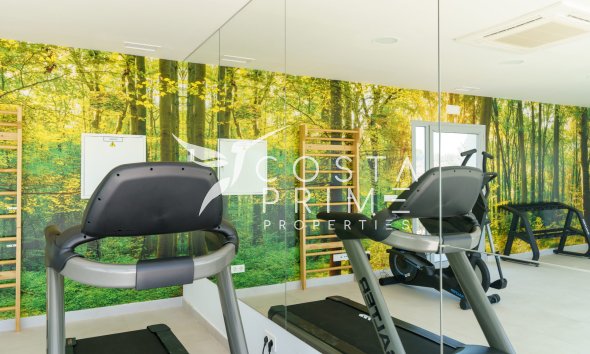 Nowy budynek - Daszek - Las Lagunas de Mijas