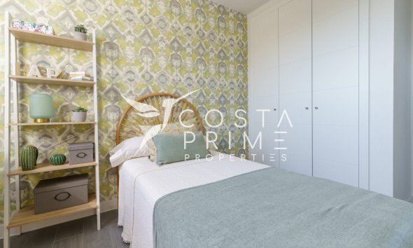 Nowy budynek - Daszek - Las Lagunas de Mijas