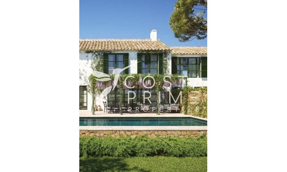 Nowy budynek - Szalet - Casares