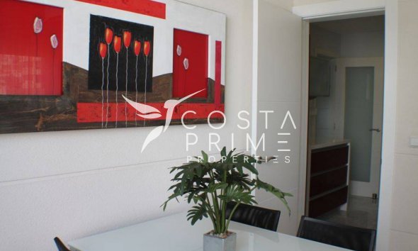 Resale - Apartment / Flat - Benidorm