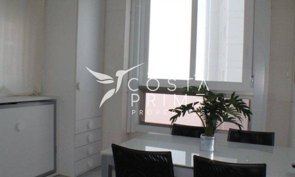 Resale - Apartment / Flat - Benidorm