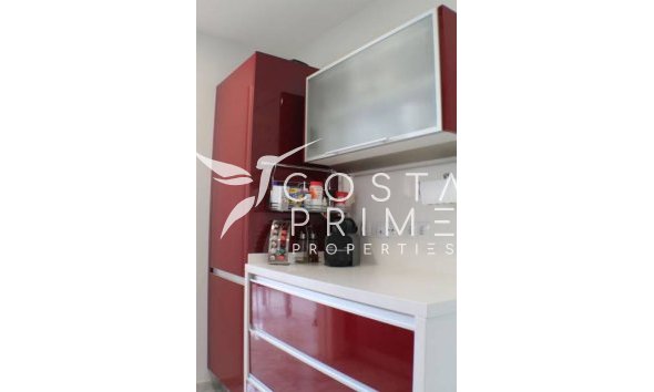 Resale - Apartment / Flat - Benidorm