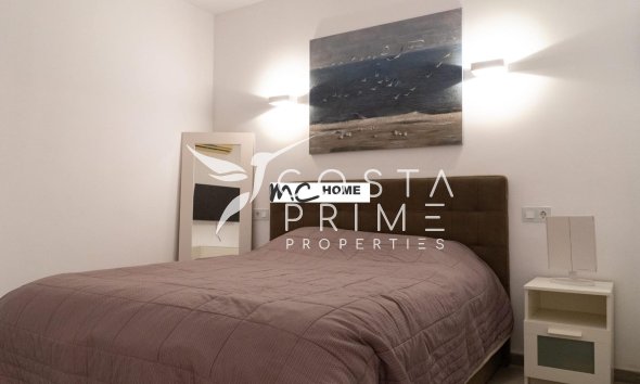 Resale - Villa  - Altea