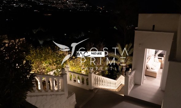 Resale - Villa  - Altea