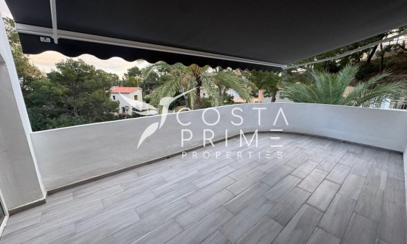 Resale - Villa  - Altea