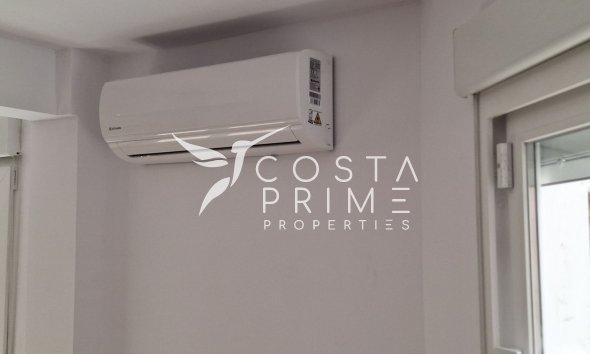 Reventa - Apartamento / Piso - Benidorm