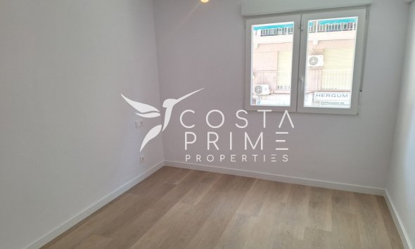 Reventa - Apartamento / Piso - Benidorm