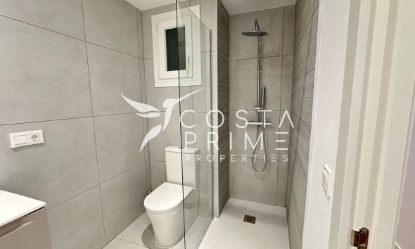 Reventa - Apartamento / Piso - Benidorm