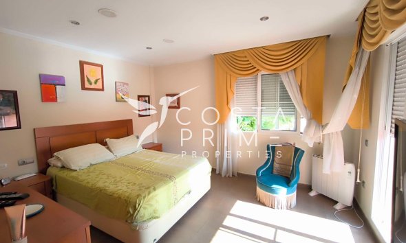 Reventa - Chalet / Villa - La Nucía