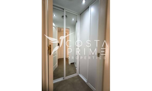 Reventa - Chalet / Villa - La Nucía