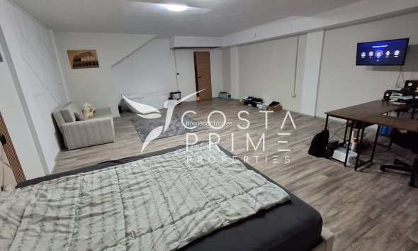 Resale - Townhouse / Semi - La Nucía