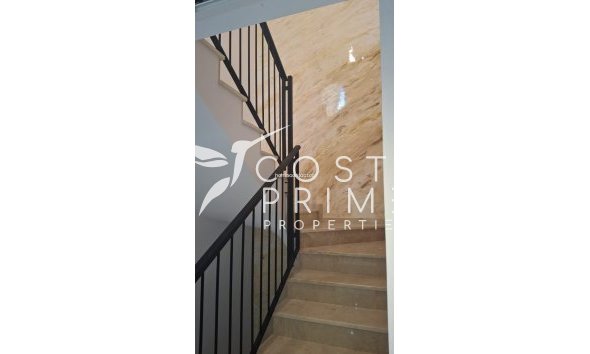 Resale - Townhouse / Semi - La Nucía