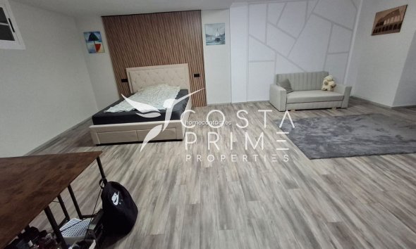 Resale - Townhouse / Semi - La Nucía
