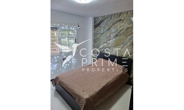 Resale - Townhouse / Semi - La Nucía