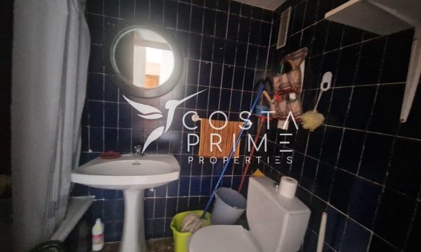 Resale - Apartment / Flat - Benidorm