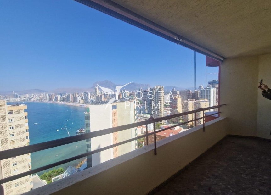 Resale - Apartment / Flat - Benidorm