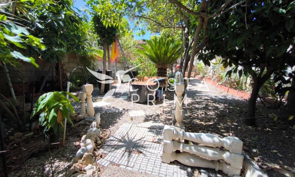 Resale - Villa  - La Nucía