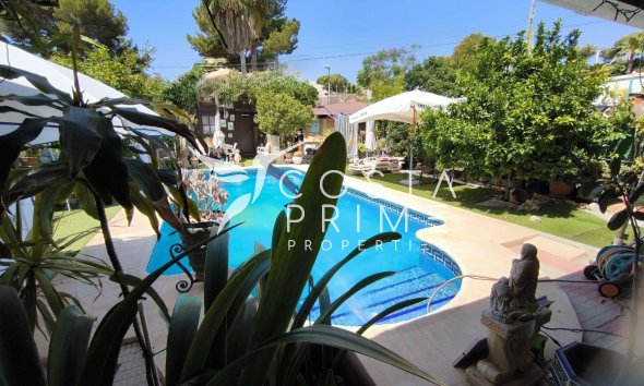 Resale - Villa  - La Nucía