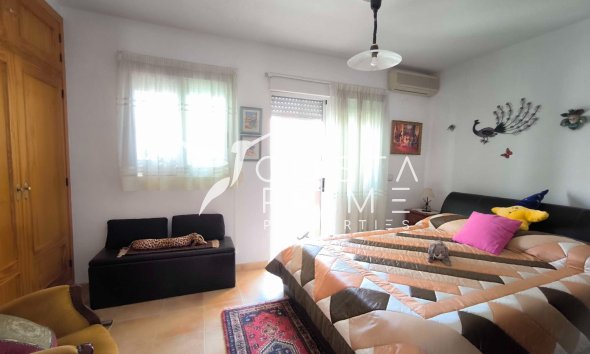 Resale - Villa  - La Nucía