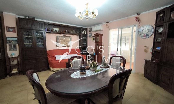 Resale - Villa  - La Nucía