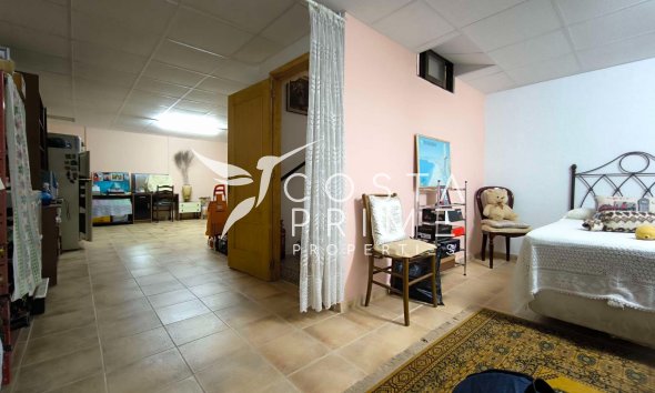 Resale - Villa  - La Nucía