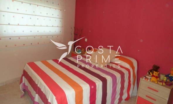 Resale - Apartment / Flat - Villajoyosa