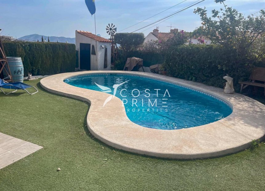 Resale - Villa  - La Nucía