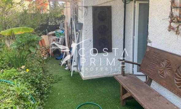 Resale - Villa  - La Nucía