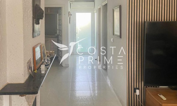 Resale - Villa  - La Nucía