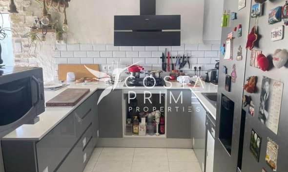 Resale - Villa  - La Nucía