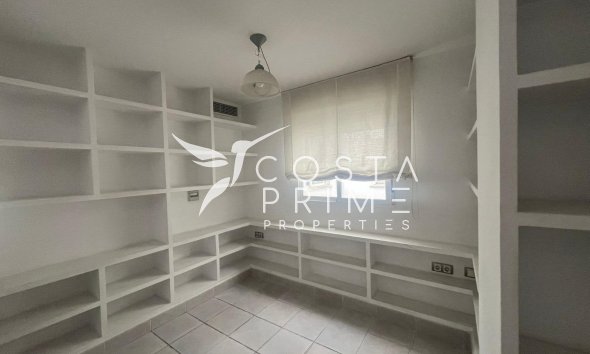 Resale - Townhouse / Semi - Alfas del Pí