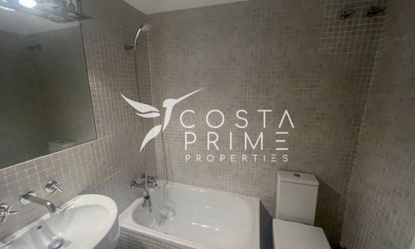 Resale - Townhouse / Semi - Alfas del Pí